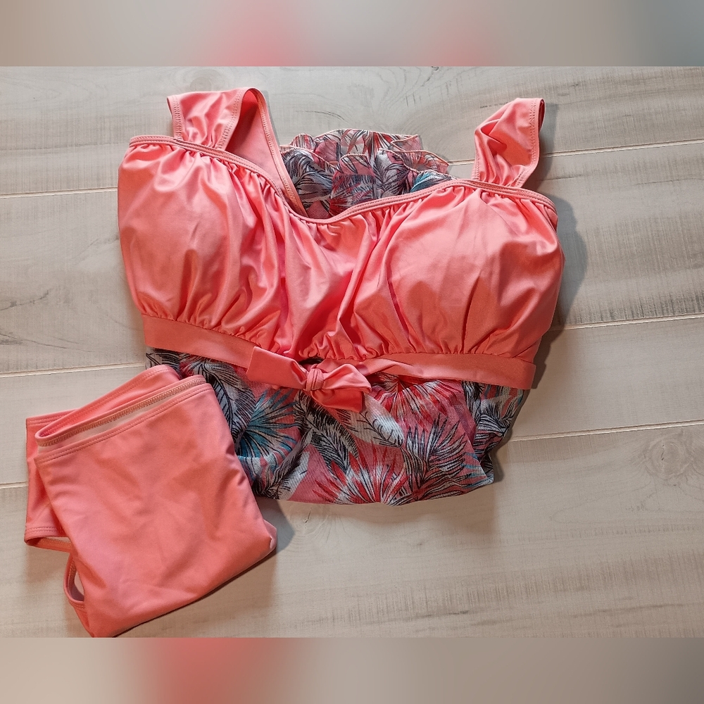 Tankini Swimsuit Plus 👙 NWOT